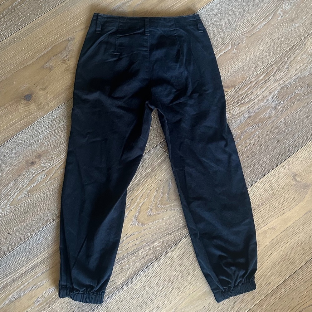 Truce Cropped Jogger Pants Black | Girls Size 8 | 100% Cotton | Casual Everyday - Picture 8 of 8
